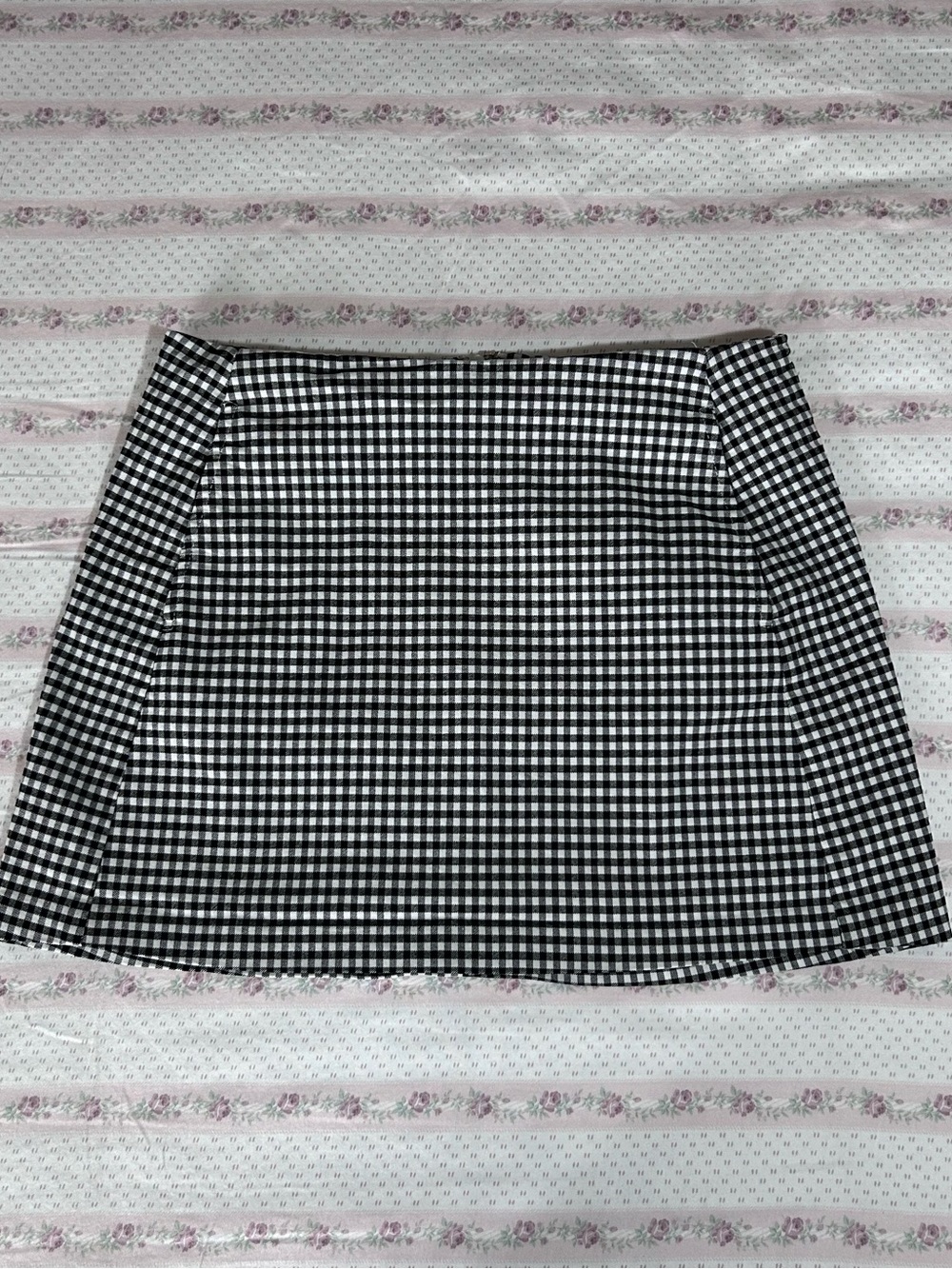 Urban Outfitters Black and White Gingham Mini Skirt